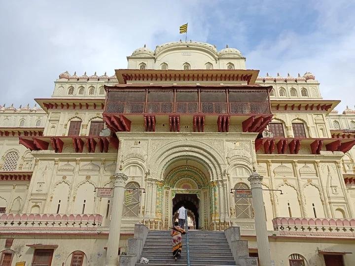 varansi |2 Days / 1 Night - Attractions